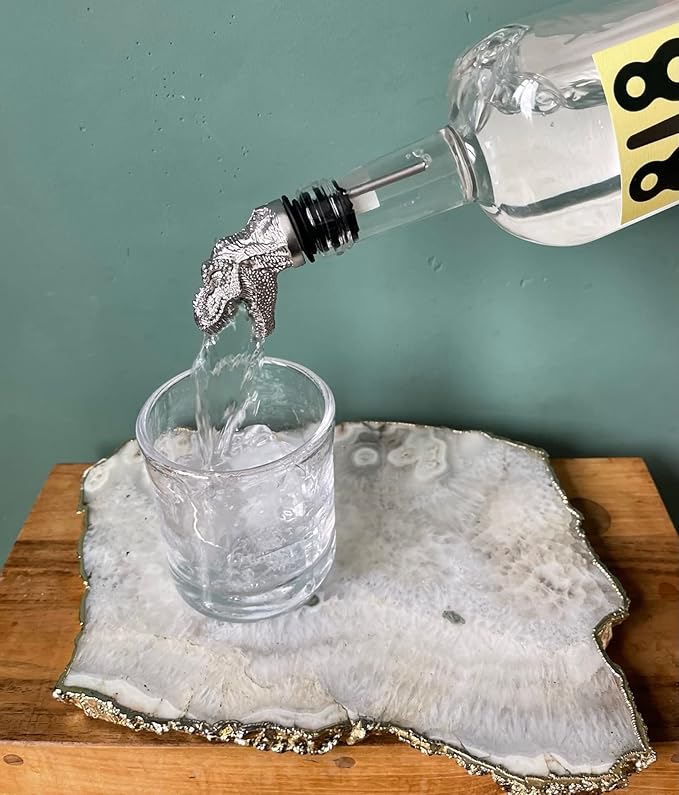 T-Rex Wine Aerator Pourer Spout – Funny Dinosaur Wine Gift for Men & Women – Novelty Animal Wine Accessory for Parties & Home Bar