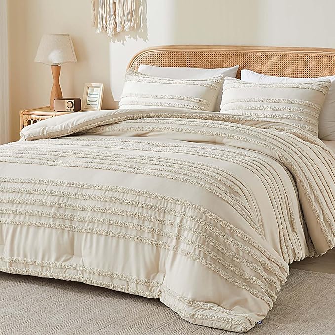 BEDELITE Boho Comforter Set Queen Size, Beige Tufted Striped Bed Set 3 Pieces, Soft Vintage Farmhouse Comforter for All Seasons, Boho Home Decor,Fluffy Jacquard Bedding with 2 Pillow Shams